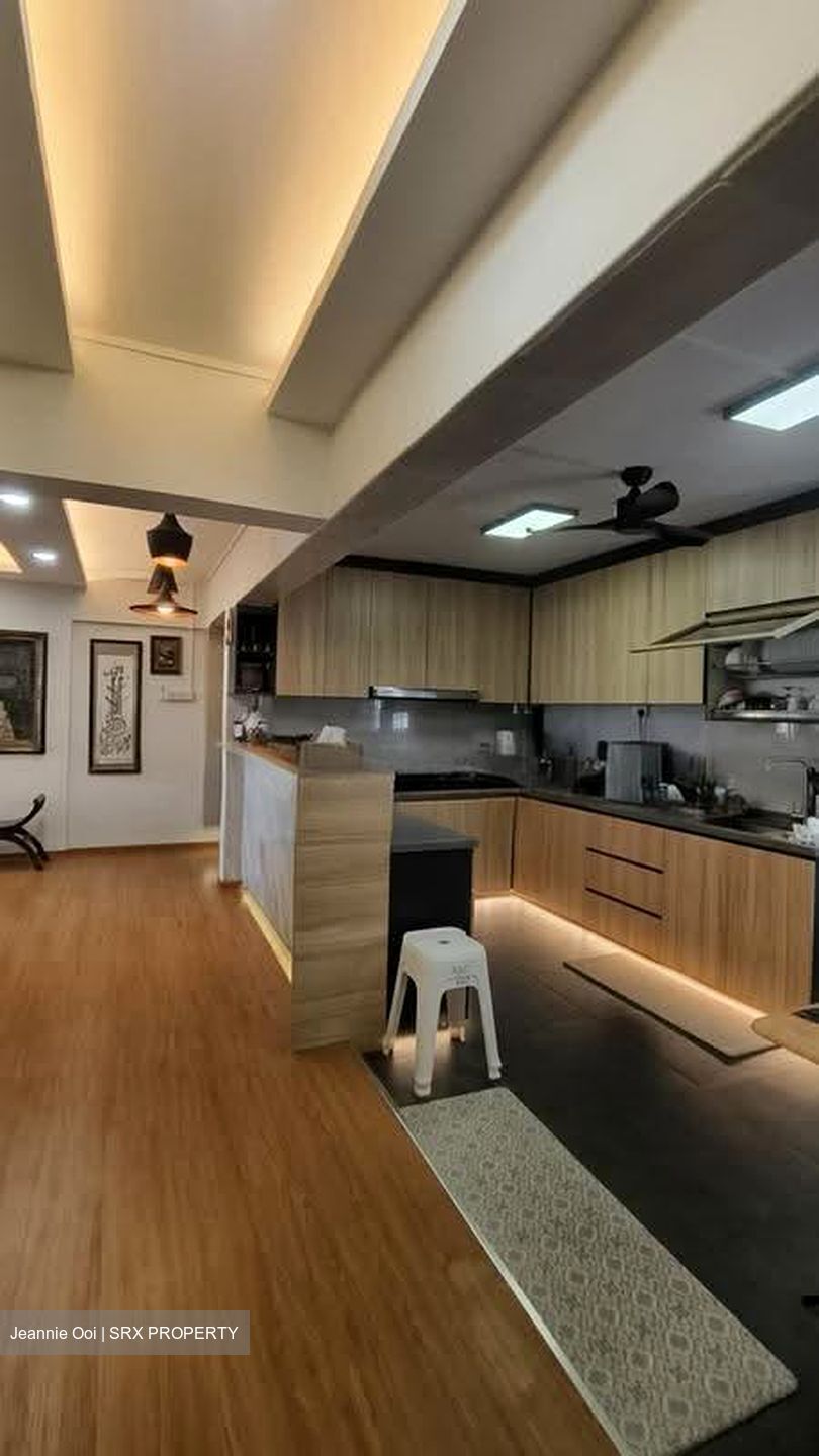 Blk 147 Tampines Avenue 5 (Tampines), HDB Executive #635952641